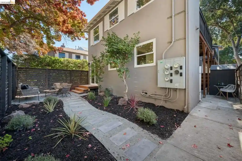 Photo 1 of Condo for sale at 323 63rd Street #D, Oakland, CA 94618 | MLS# 41151684 | Listing updated on 2026-10-28