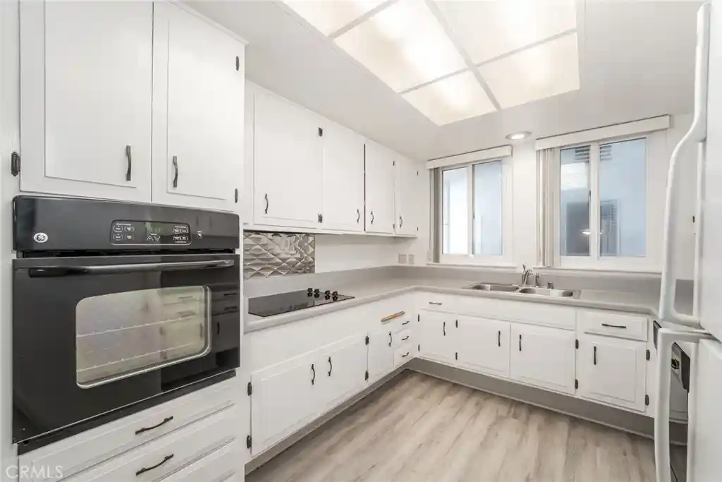 Photo 1 of Condo for sale at 476 Calle Cadiz #O, Laguna Woods, CA 92637 | MLS# OC26226282 | Listing updated on 2026-10-25