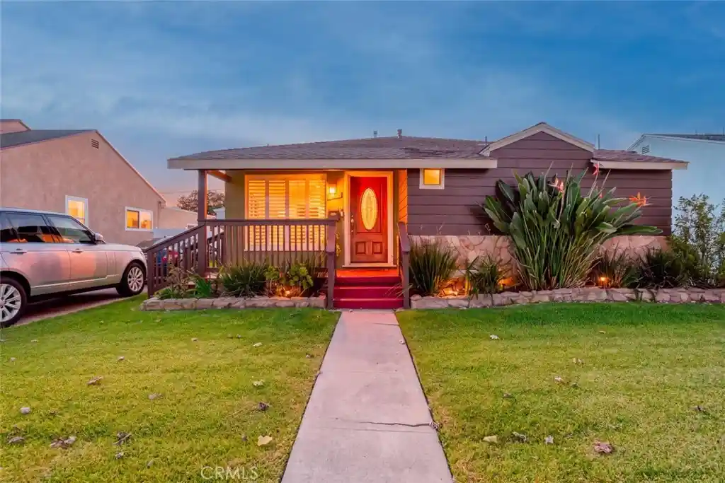 Photo 1 of Single family home for sale at 2036 W 95th Street, Los Angeles, CA 90047 | MLS# SR26226624 | Listing updated on 2026-10-25