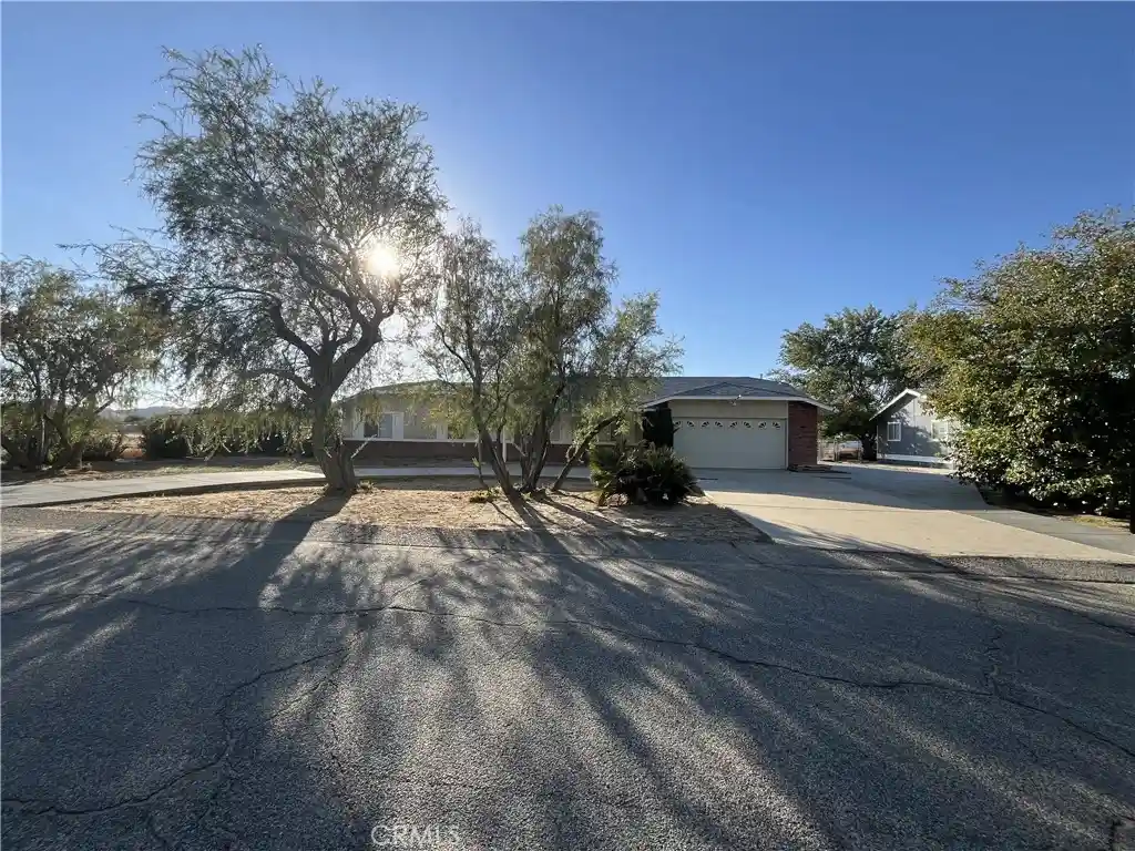 Photo 1 of Single family home for sale at 41059 176th Street E, Lancaster, CA 93535 | MLS# SR26226786 | Listing updated on 2026-10-21