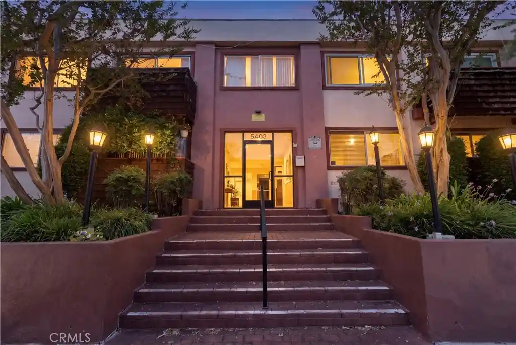 Photo 1 of Condo for sale at 5403 Newcastle Ave, Encino, CA 91316 | MLS# SR26226237 | Listing updated on 2026-10-25