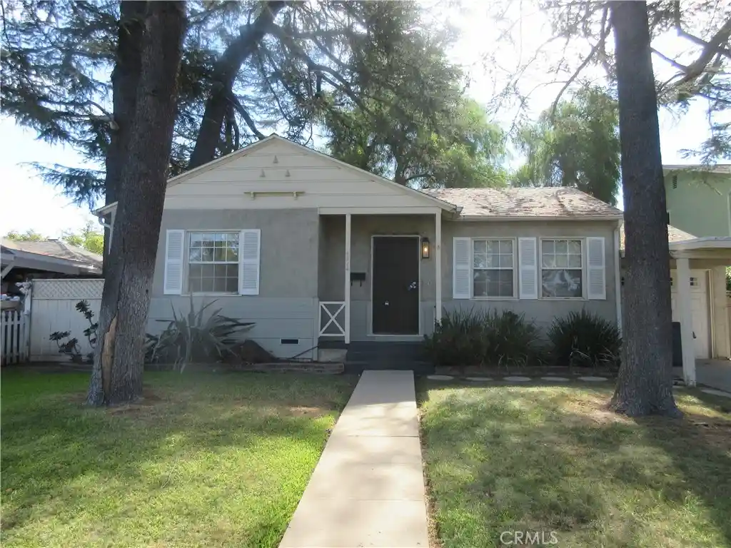 Photo 1 of Single family home for sale at 5714 Andasol, Encino, CA 91316 | MLS# SR26226821 | Listing updated on 2026-10-21