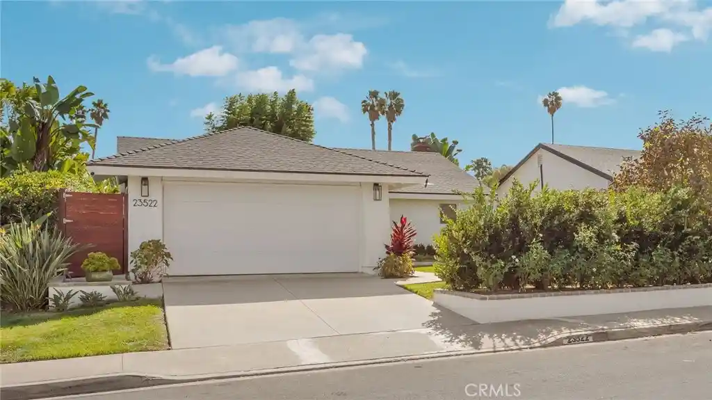 Photo 1 of Single family home for sale at 23522 Porter Cir, Laguna Niguel, CA 92677 | MLS# OC26226410 | Listing updated on 2026-10-28