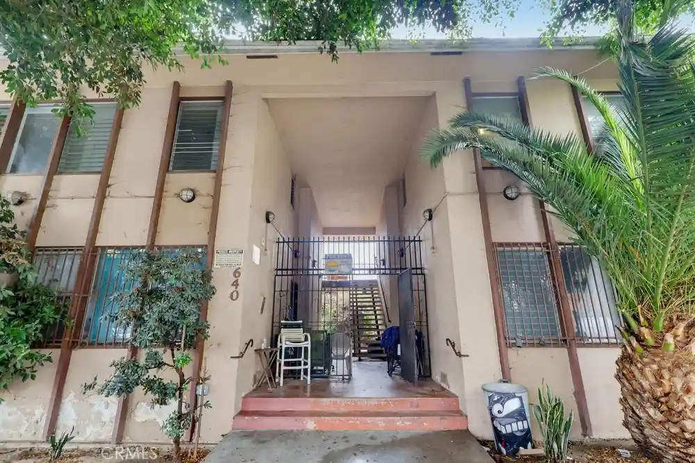Photo 1 of Single family home for sale at 640 Elm Ave #11, Long Beach, CA 90802 | MLS# PW26226873 | Listing updated on 2026-10-21