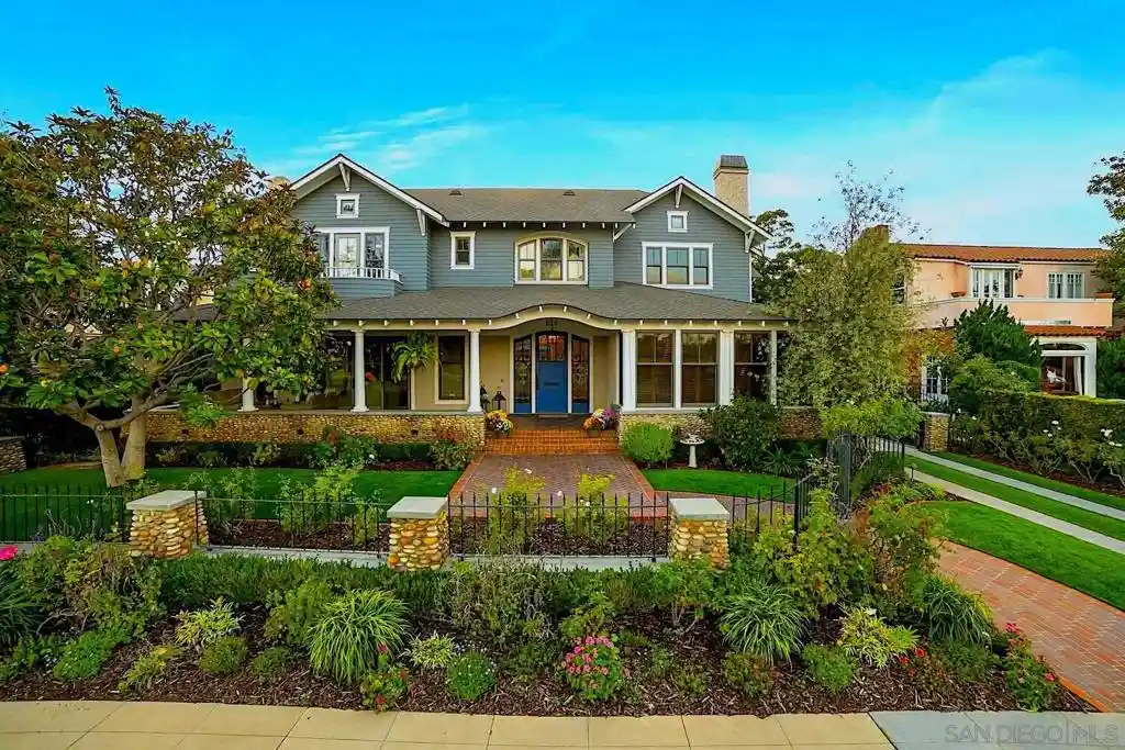 Single family home for sale at 820 Glorietta Blvd, Coronado, CA 92118 | MLS# 260025265SD