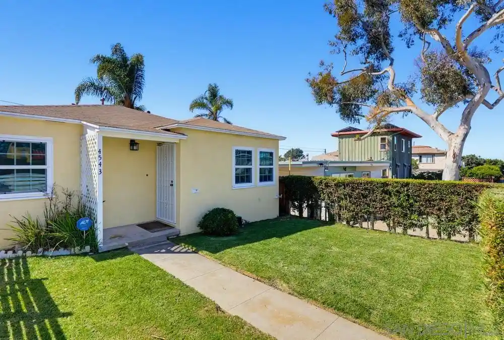 Photo 1 of Single family home for sale at 4543 Voltaire St, San Diego, CA 92107 | MLS# 260025267SD | Listing updated on 2026-10-22