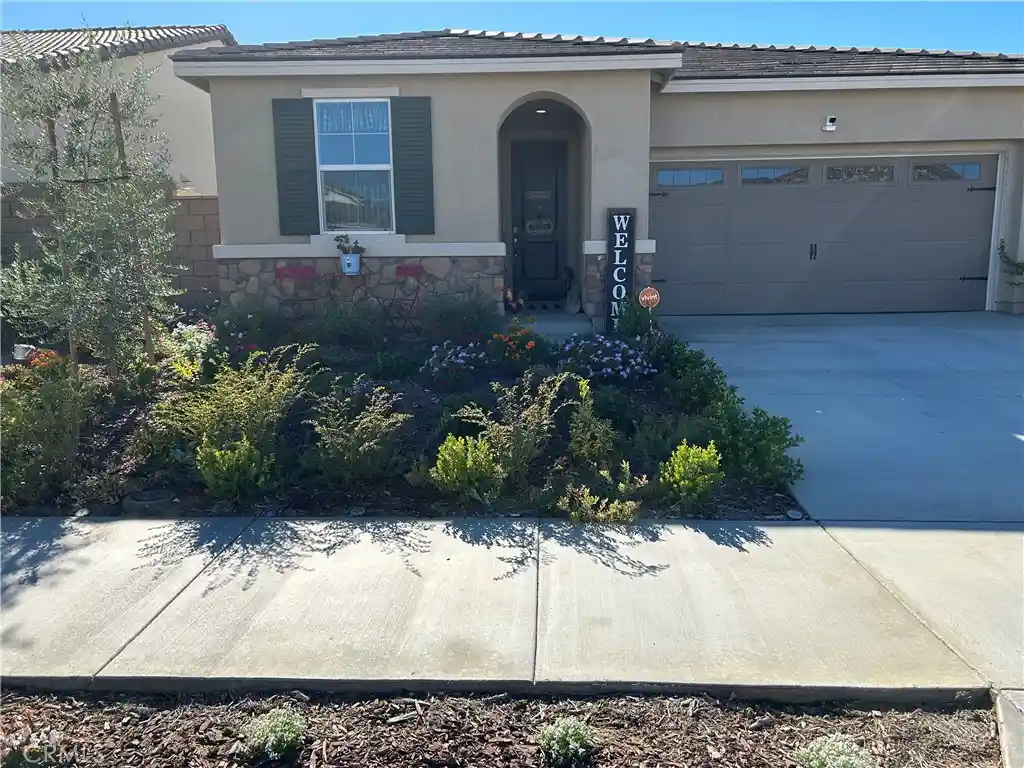 Photo 1 of Single family home for sale at 2657 Amaranth, Hemet, CA 92543 | MLS# OC26226837 | Listing updated on 2026-10-25