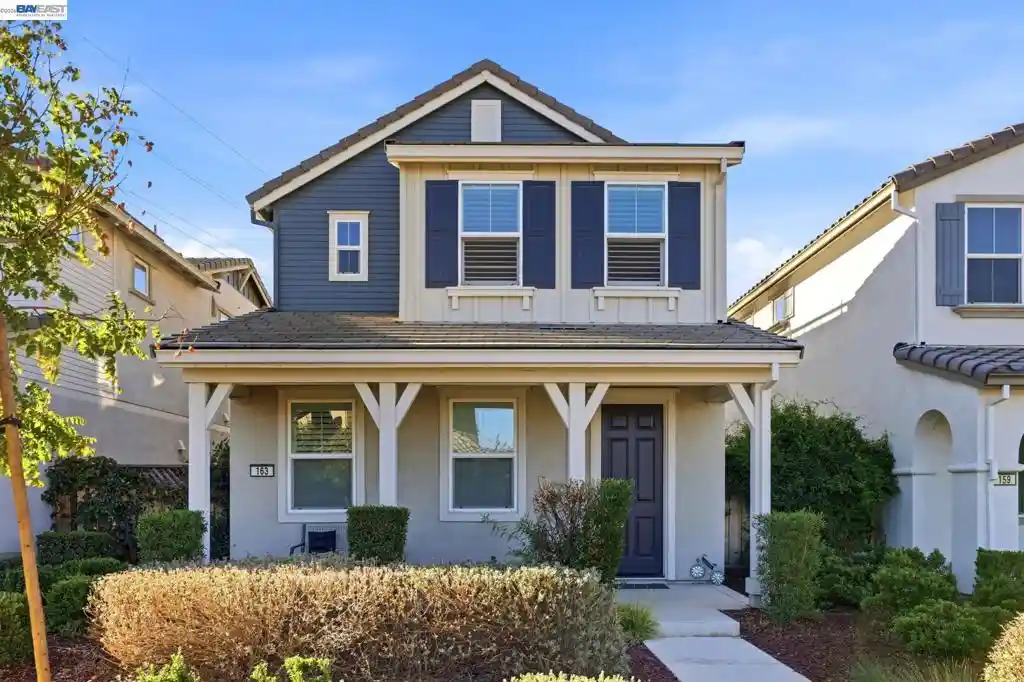 Single family home for sale at 163 E Prusiner Ln, Tracy, CA 95391 | MLS# 41151712