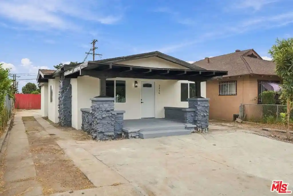 Single family home for sale at 3414 S Gramercy Pl, Los Angeles, CA 90018 | MLS# 26103405