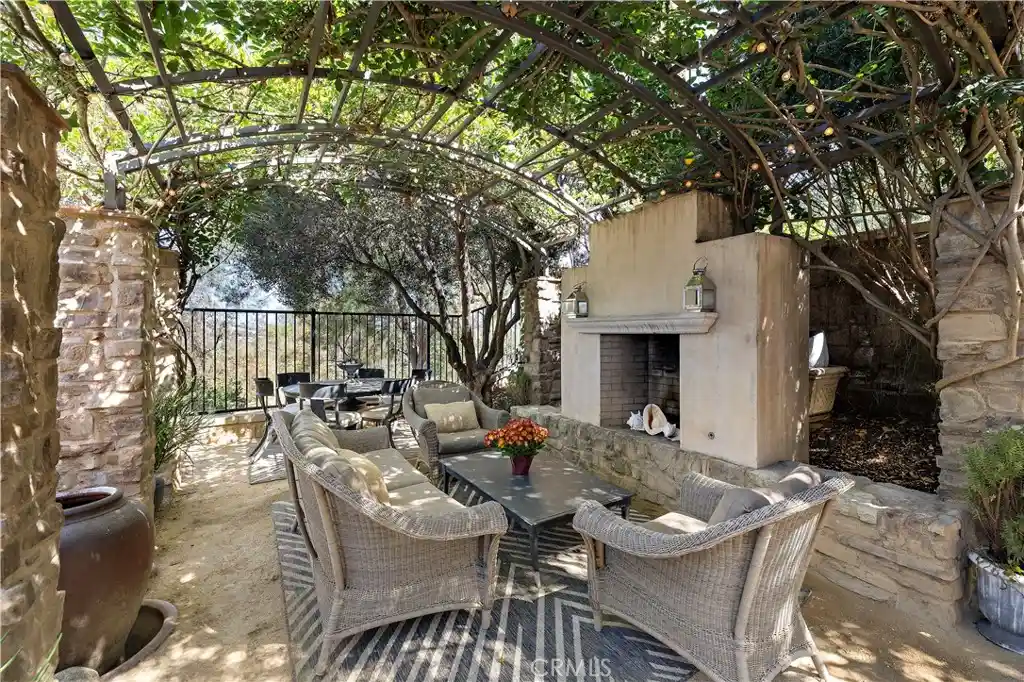 Single family home for sale at 41 Climbing Vine, Irvine, CA 92603 | MLS# NP26226073