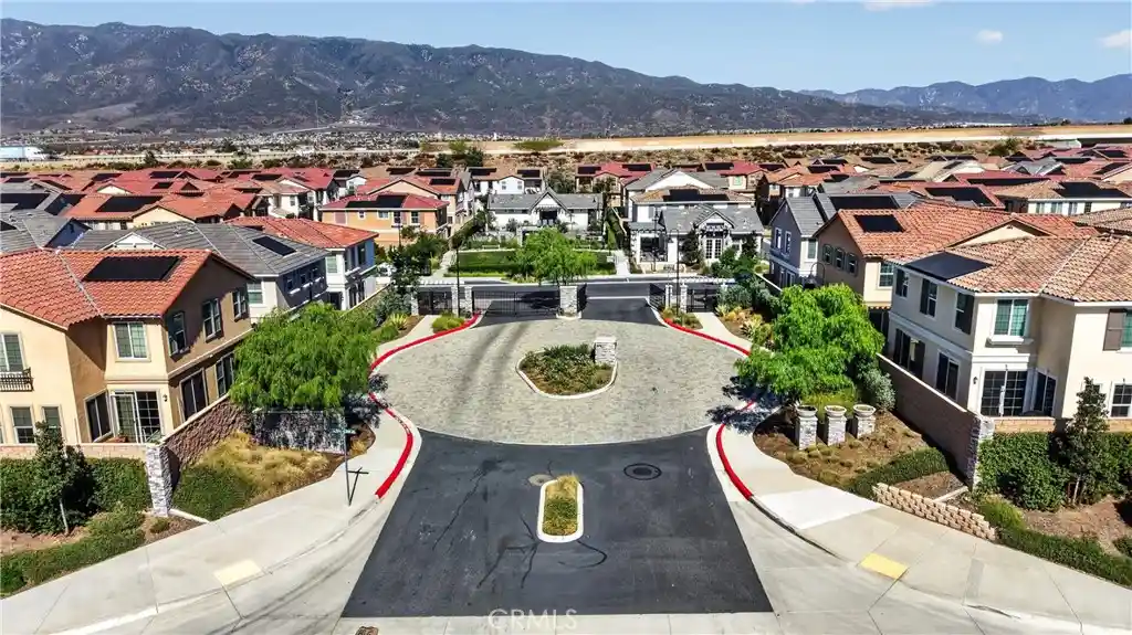Condo for sale at 15232 Horizon #7, Fontana, CA 92336 | MLS# OC26227068