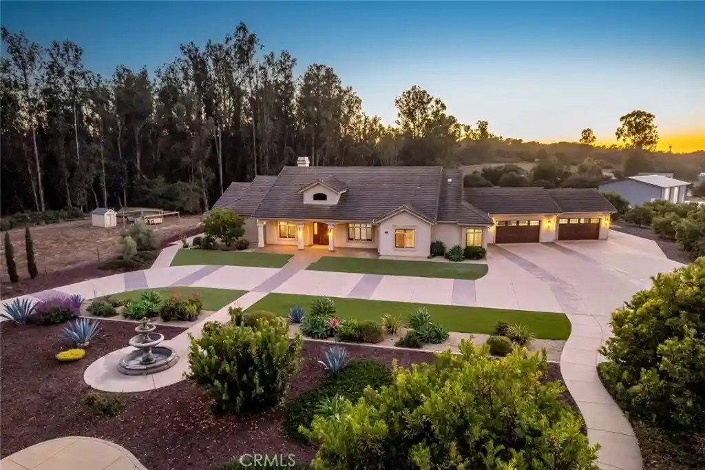 Photo 1 of Sale Pending at 520 Stanton, Arroyo Grande, CA 93420 | MLS# SC26226217 | Listing updated on 2026-10-28