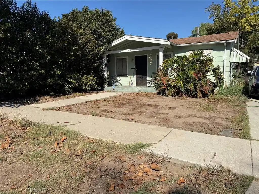 Single family home for sale at 321 West 118th, Los Angeles, CA 90061 | MLS# SB26227172