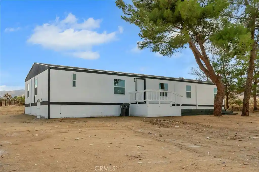 Manufactured home for sale at 1563 Mono Rd, Pinon Hills, CA 92372 | MLS# HD26224767