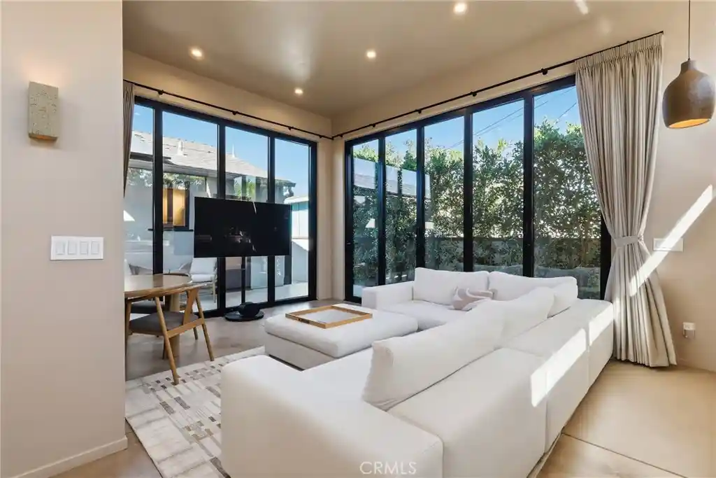 Photo 1 of Single family home for sale at 16914 Budlong, Gardena, CA 90247 | MLS# SB26226271 | Listing updated on 2026-10-29