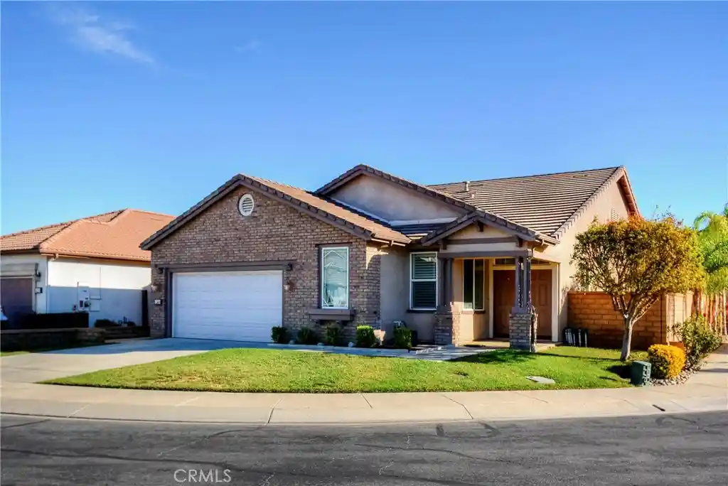 Photo 1 of Single family home for sale at 8245 Campbell Ct, Hemet, CA 92545 | MLS# PW26222217 | Listing updated on 2026-10-27