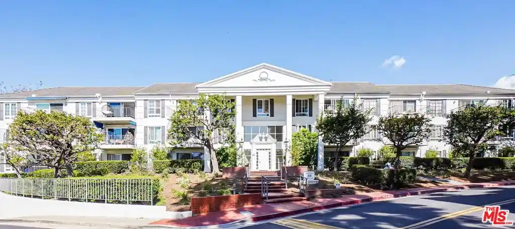 Condo for sale at 300 Cagney Ln #215, Newport Beach, CA 92663 | MLS# 26103573
