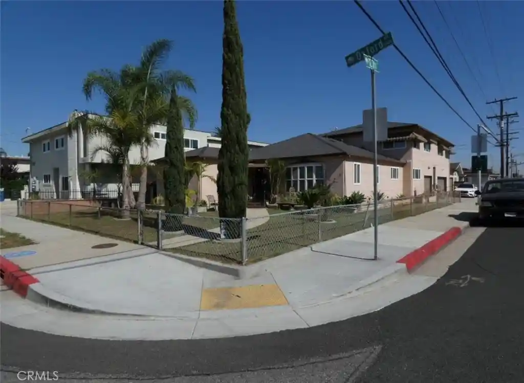Multi family home for sale at 11992 Oxford, Hawthorne, CA 90250 | MLS# DW26227566