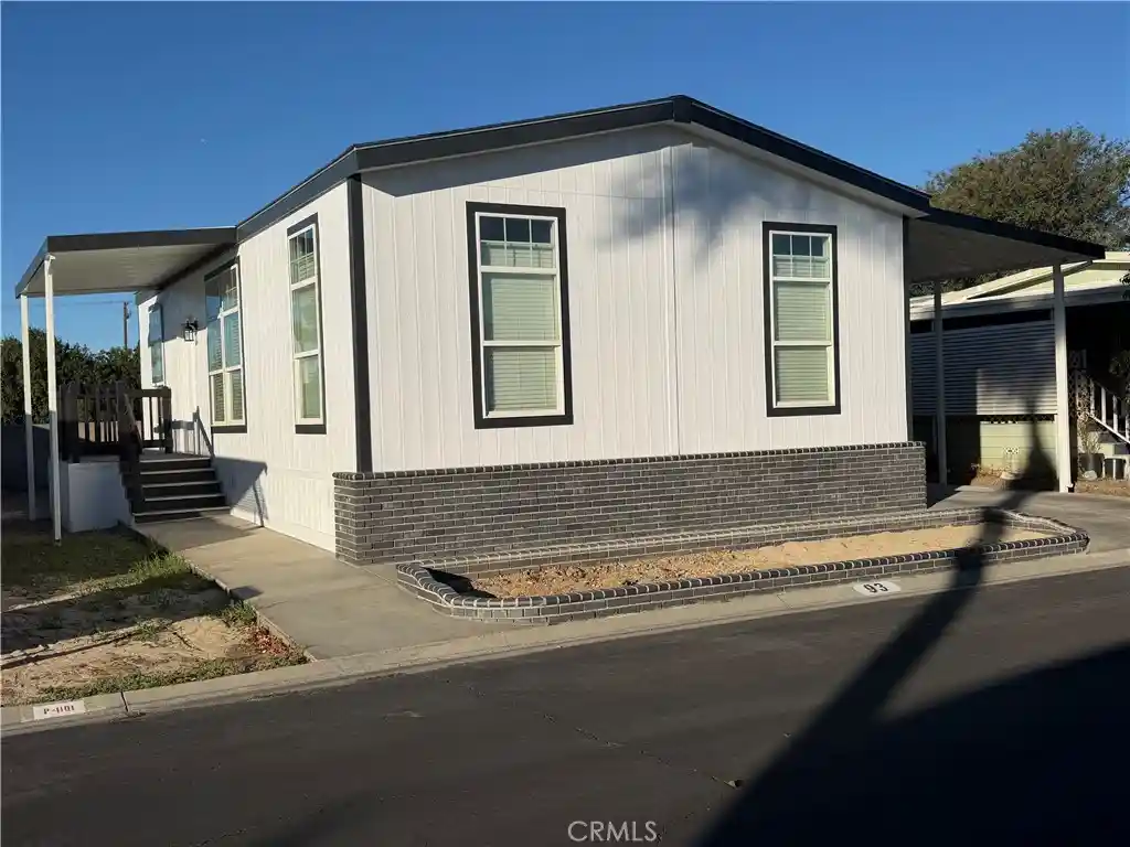Manufactured home for sale at 9391 California Ave #93, Riverside, CA 92503 | MLS# IG26224772