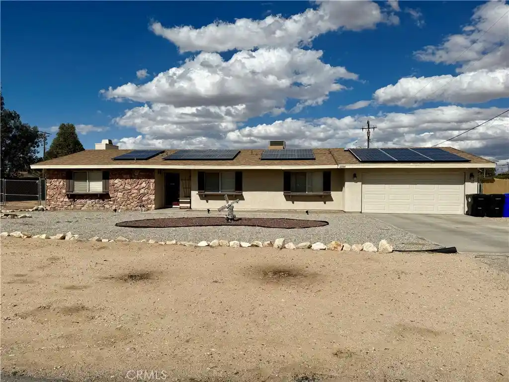 Photo 1 of Single family home for sale at 21064 Sioux, Apple Valley, CA 92308 | MLS# HD26219382 | Listing updated on 2026-10-22