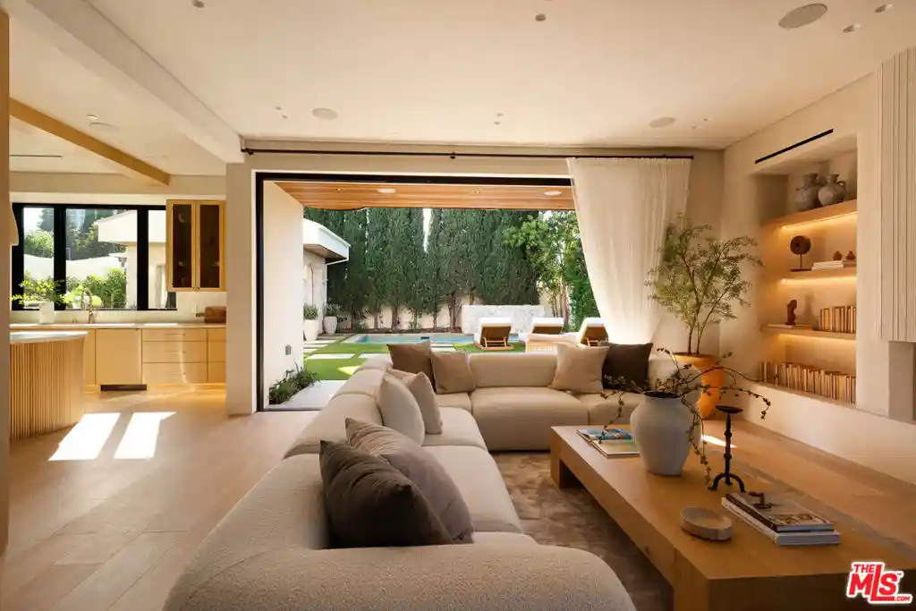 Photo 1 of Single family home for sale at 4747 Firmament Ave, Encino, CA 91436 | MLS# 26103637 | Listing updated on 2026-10-28