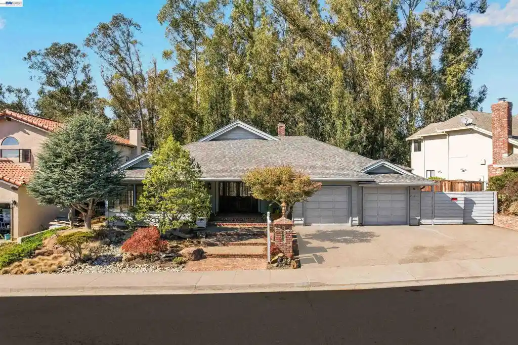Single family home for sale at 17955 Center St, Castro Valley, CA 94546 | MLS# 41151795
