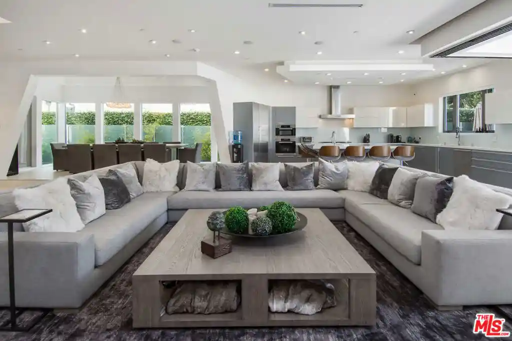 Single family home for sale at 429 N Sweetzer Ave, Los Angeles, CA 90048 | MLS# 26103587