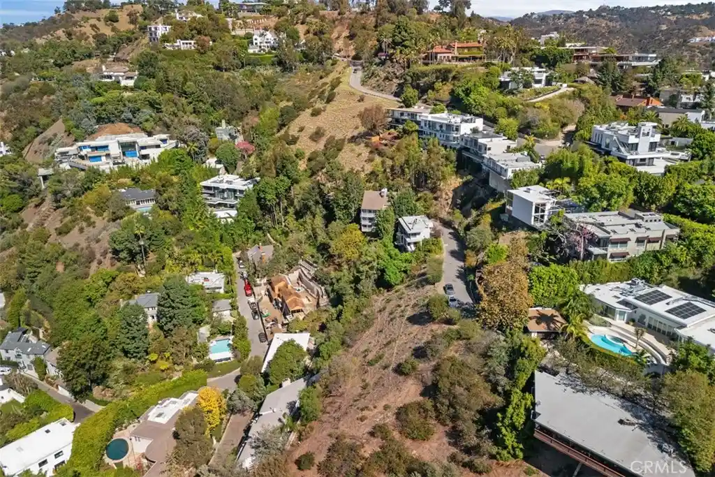 Photo 1 of Land for sale at 1340 Braeridge Dr, Beverly Hills, CA 90210 | MLS# NP26225876 | Listing updated on 2026-10-21