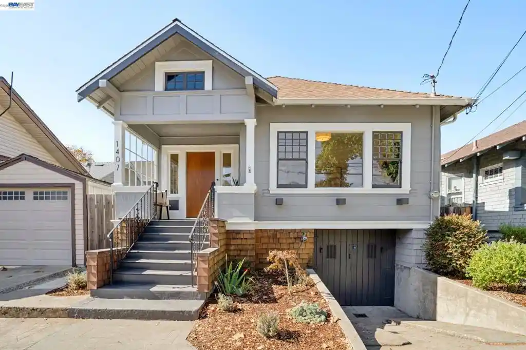 Single family home for sale at 1407 Pearl St, Alameda, CA 94501 | MLS# 41151806