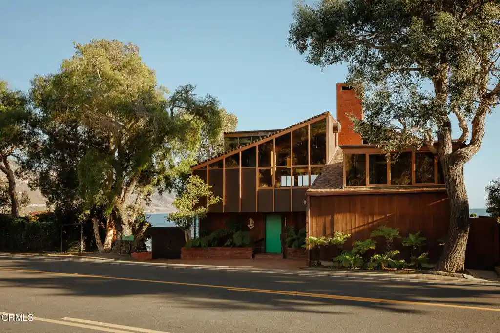 Single family home for sale at 3674 W Pacific Coast Hwy, Ventura, CA 93001 | MLS# V1-39374