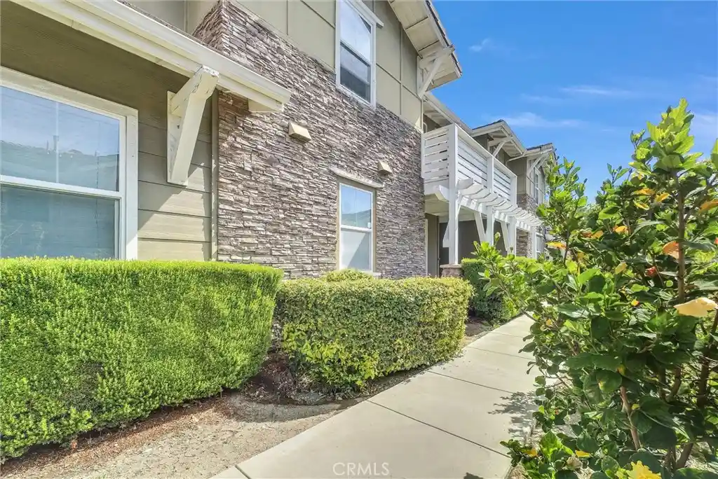 Condo for sale at 835 Francesca Dr #103, Walnut, CA 91789 | MLS# TR26227947