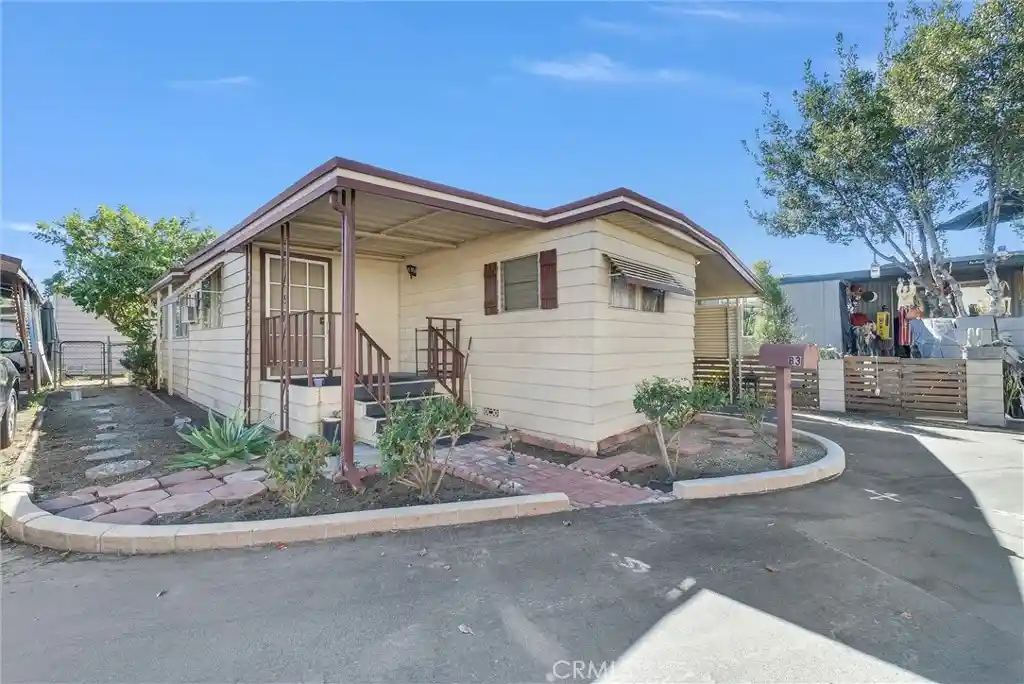 Photo 1 of Manufactured home for sale at 1380 N Citrus Ave #B3, Covina, CA 91722 | MLS# PW26228134 | Listing updated on 2026-10-29