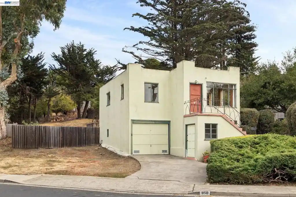 Single family home for sale at 950 Avis Dr, El Cerrito, CA 94530 | MLS# 41151859