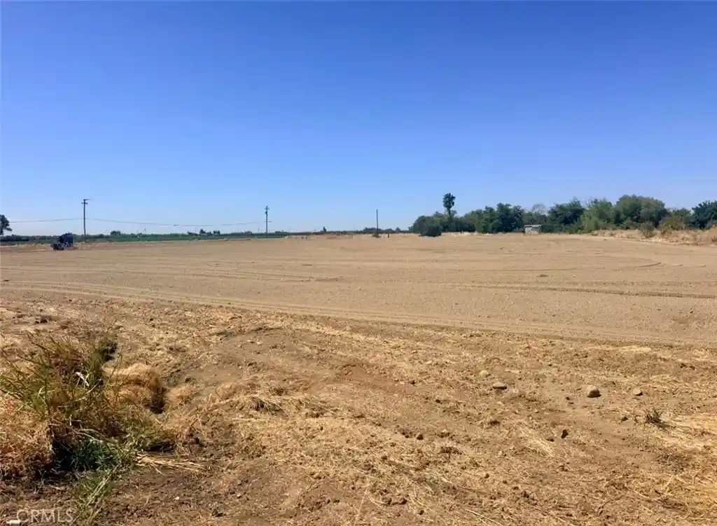 Photo 1 of Land for sale at 8936 Gerard, Le Grand, CA 95333 | MLS# MC26228200 | Listing updated on 2026-10-21