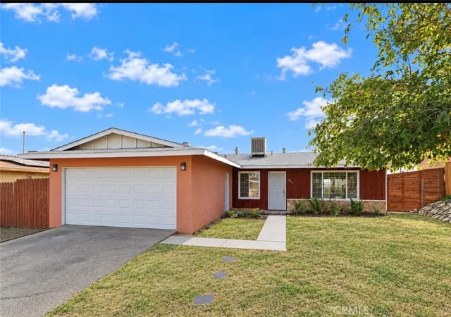 Single family home for sale at 309 Forest Ave, Barstow, CA 92311 | MLS# DW26228052 | Listing updated on 2026-10-30