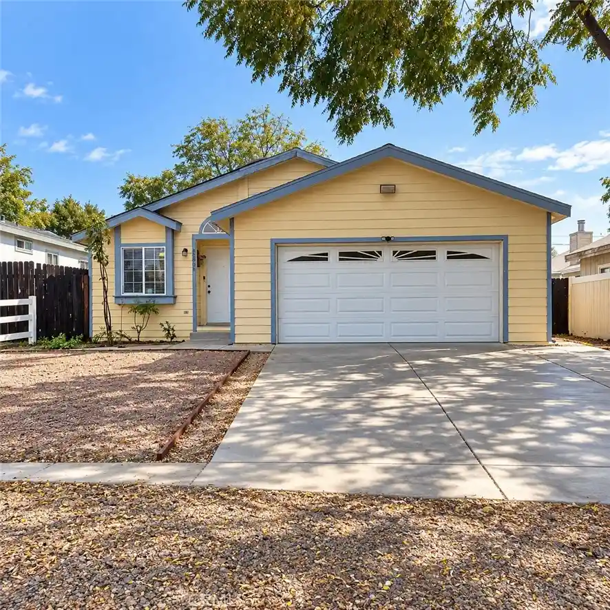 Photo 1 of Sale Pending at 32901 Crescent, Lake Elsinore, CA 92530 | MLS# TR26228242 | Listing updated on 2026-10-30