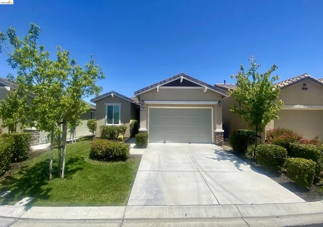 Single family home for sale at 140 Alpine Dr, Rio Vista, CA 94571 | MLS# 41151872