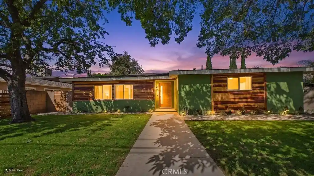 Photo 1 of Single family home for sale at 15859 Parthenia St, North Hills, CA 91343 | MLS# SR26220559 | Listing updated on 2026-10-28