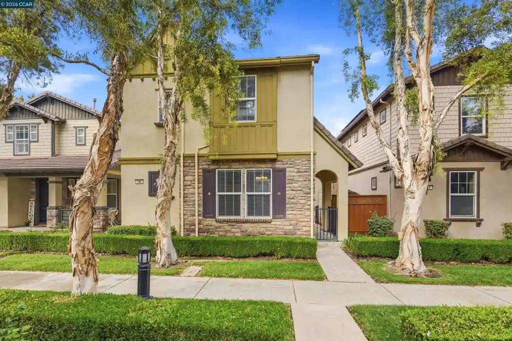 Single family home for sale at 180 W Erics Way, Tracy, CA 95391 | MLS# 41151882