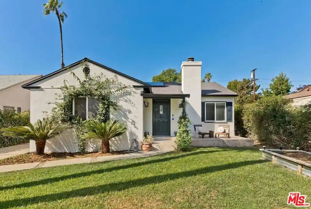 Single family home for sale at 5711 Vista Del Monte Ave, Van Nuys, CA 91411 | MLS# 26103136