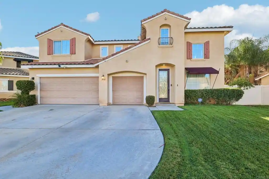 Photo 1 of Sale Pending at 39921 Banyan St, Murrieta, CA 92563 | MLS# PTP2607914 | Listing updated on 2026-10-30