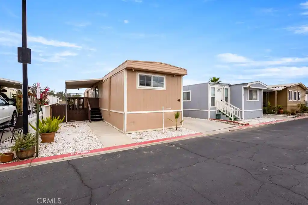 Manufactured home for sale at 350 E San Jacinto #65, Perris, CA 92571 | MLS# IV26228614