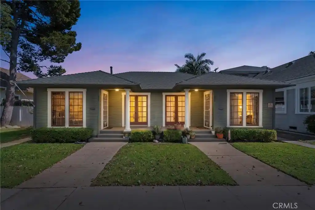Multi family home for sale at 312 Orizaba Ave, Long Beach, CA 90814 | MLS# LG26225286