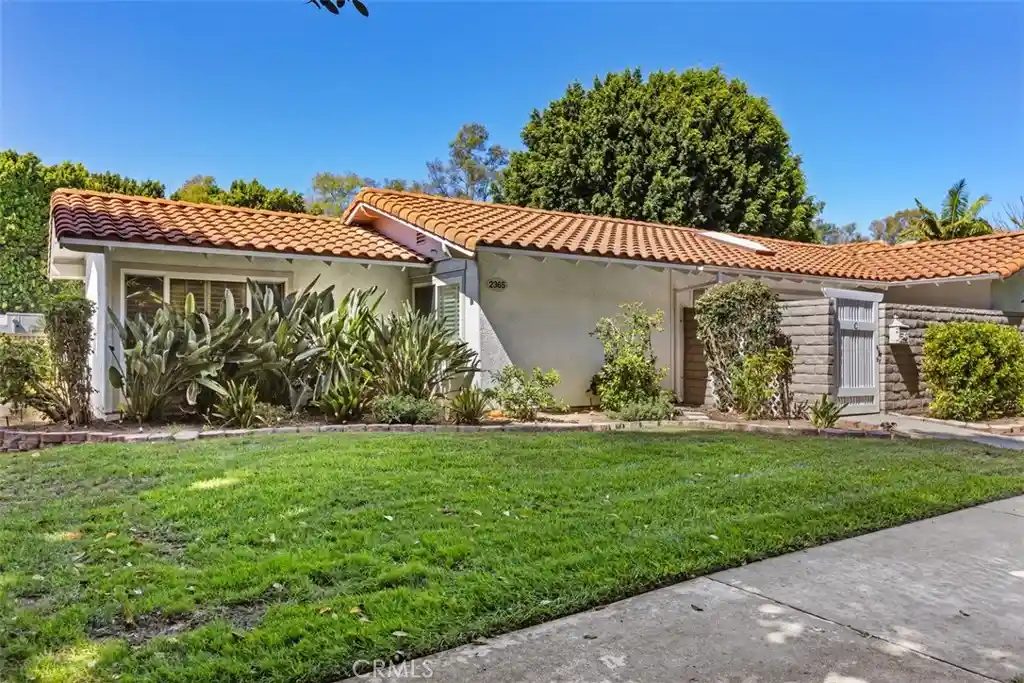 Photo 1 of Condo for sale at 2365 Via Mariposa E #C, Laguna Woods, CA 92637 | MLS# OC26228605 | Listing updated on 2026-10-23