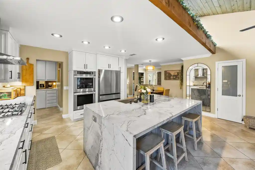 Single family home for sale at 870 Linda Ln, San Marcos, CA 92069 | MLS# NDP2609738