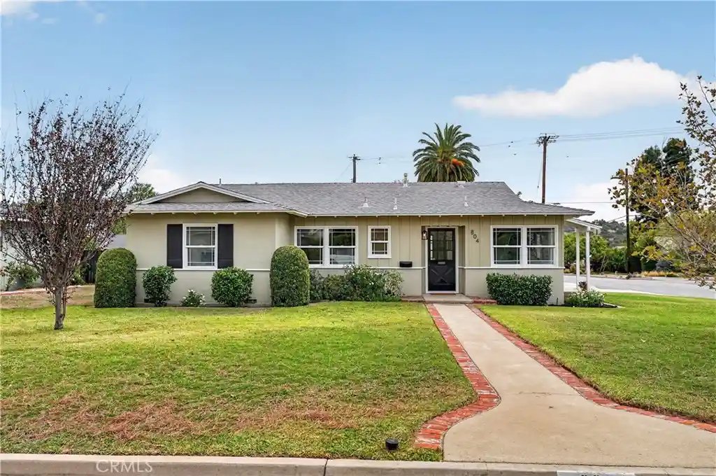 Photo 1 of Single family home for sale at 804 Myrtle Ave, Glendora, CA 91741 | MLS# CV26201892 | Listing updated on 2026-10-27