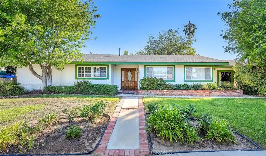 Single family home for sale at 17510 Minnehaha, Granada Hills, CA 91344 | MLS# SR26212148