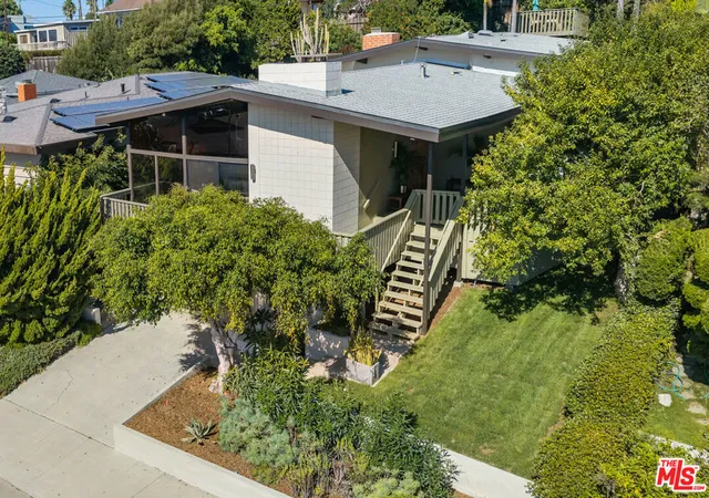 Photo 3 of Single family home for sale at 8216 Zitola Ter, Playa Del Rey, CA 90293 | MLS# 26967991 | Listing updated on 2026-10-30