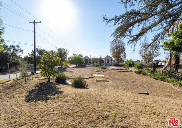 Photo 1 of Land for sale at 1200 Villa Woods Dr, Pacific Palisades, CA 90272 | MLS# 26103785 | Listing updated on 2026-10-30