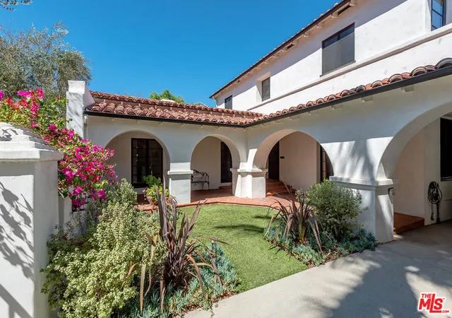 Photo 2 of Single family home for sale at 258 S Mccarty Dr, Beverly Hills, CA 90212 | MLS# 26103673 | Listing updated on 2026-10-30